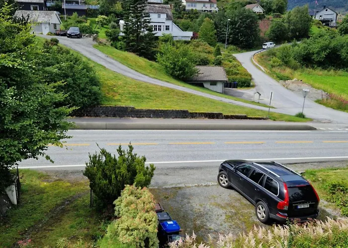 Madsgard 度假居 Etnesjoen